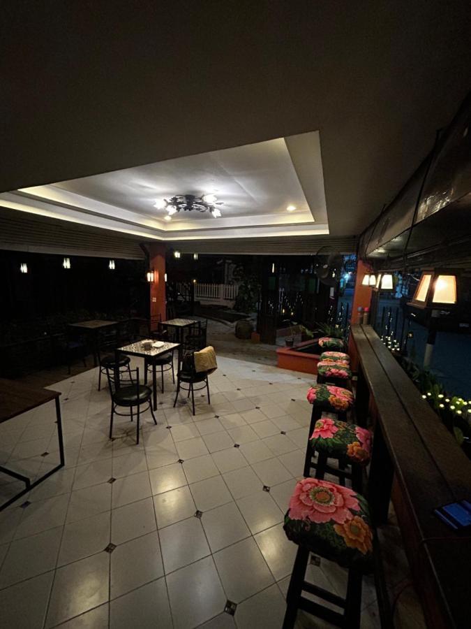 Villa's Homestay *